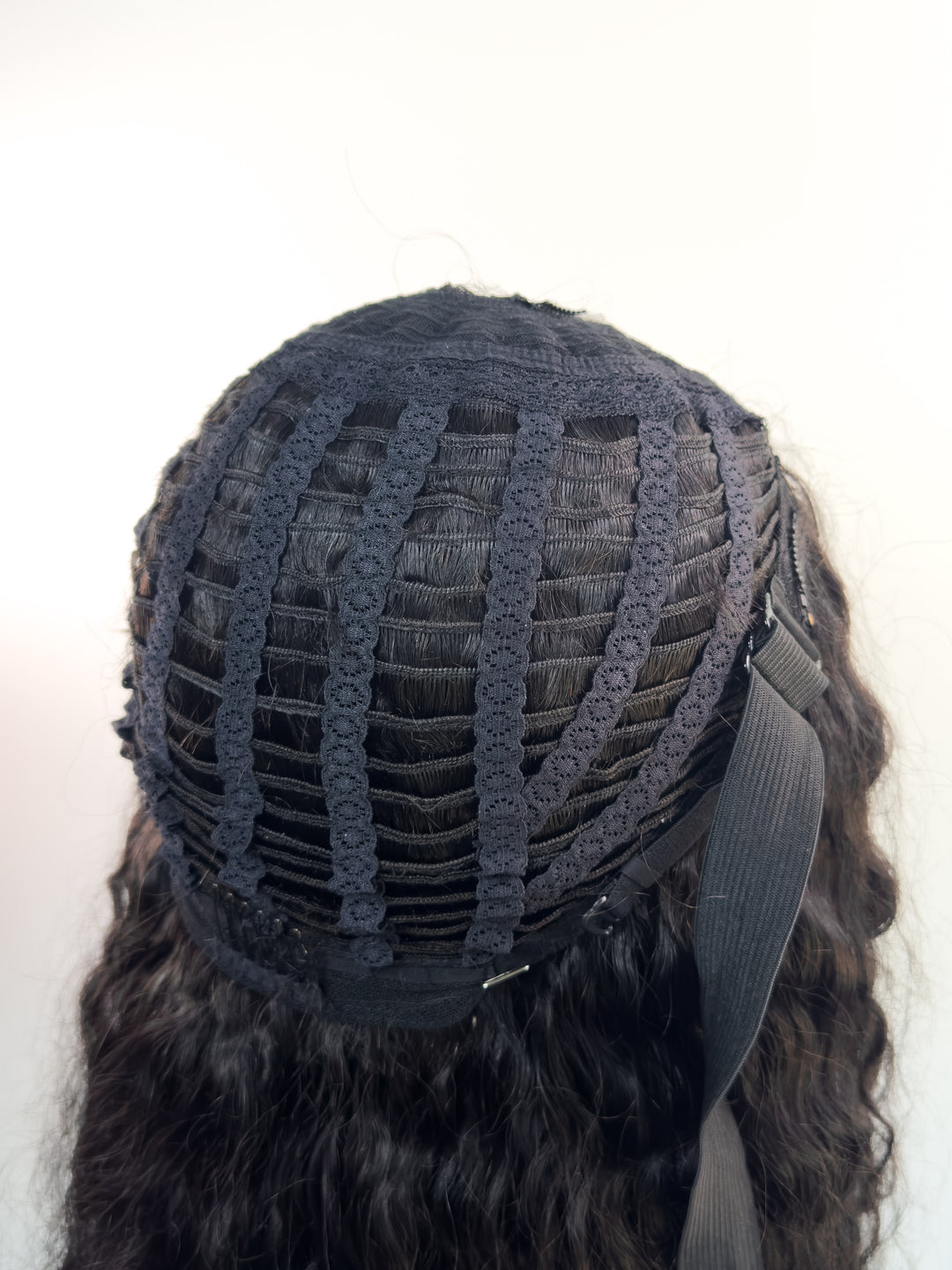 Inside of open cap v=part wig